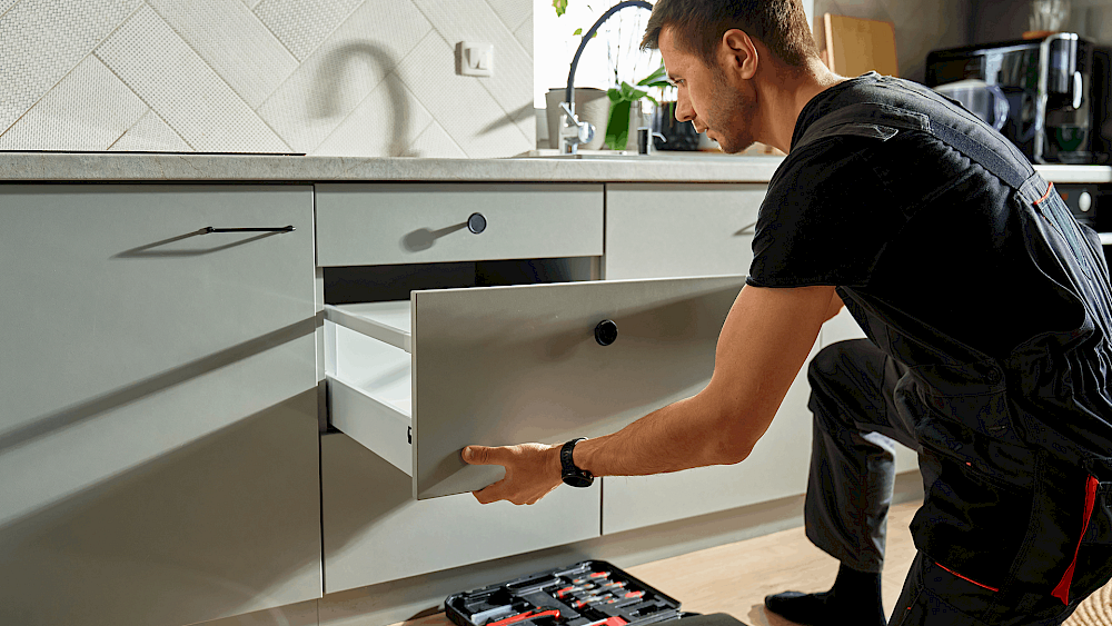 Kitchen cabinet installation by local fitter - request a quote